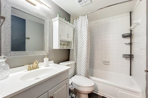 Condominio en venta en Longwood, Florida, 2 dormitorios, 148.55 m2 № 2148823 - foto 28
