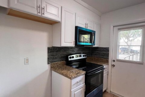 Copropriété à louer à Delray Beach, Floride: 2 chambres, 72.19 m2 № 2346838 - photo 6