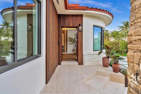 Casa en venta en Surfside, Florida, 3 dormitorios № 2328028 - foto 11