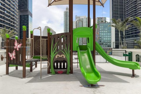 Condominio en venta en Miami, Florida, 1 dormitorio, 76.09 m2 № 1830712 - foto 21