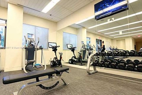 Condominio en venta en Miami, Florida, 1 dormitorio, 76.09 m2 № 1830712 - foto 18