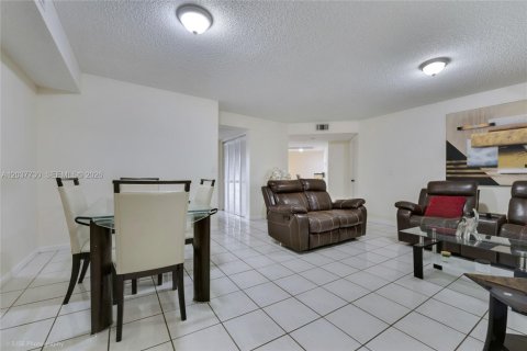 Condo in Homestead, Florida, 3 bedrooms  № 2087097 - photo 19