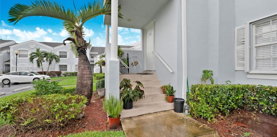 Condo in Homestead, Florida, 3 bedrooms  № 2087097