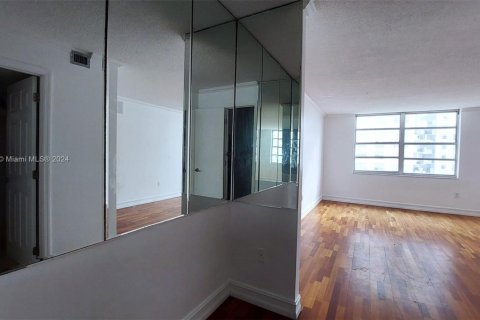 Купить кондоминиум в Авентура, Флорида 2 спальни, 120.77м2, № 1694133 - фото 6