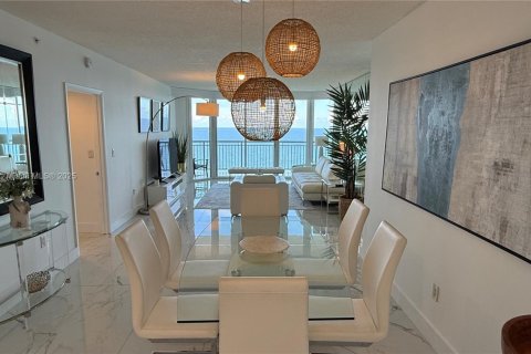 Снять в аренду кондоминиум в Санни-Айлс-Бич, Флорида 2 спальни, 136.57м2, № 1954975 - фото 10