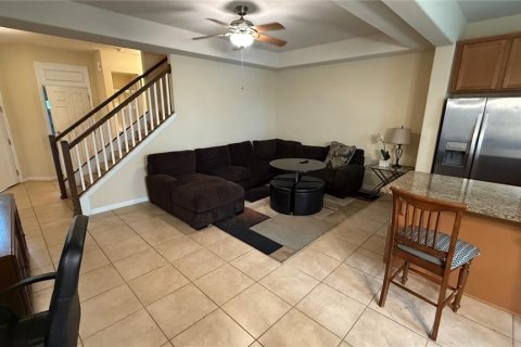 Adosado en alquiler en Orlando, Florida, 3 dormitorios, 166.57 m2 № 1868963 - foto 8