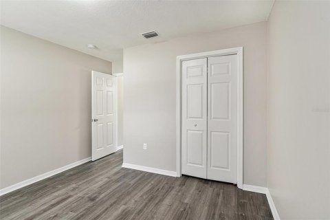 House in Brandon, Florida 3 bedrooms, 141.86 sq.m. № 1846912 - photo 19