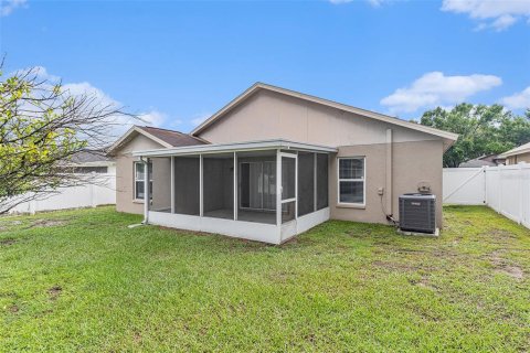 House in Brandon, Florida 3 bedrooms, 141.86 sq.m. № 1846912 - photo 26