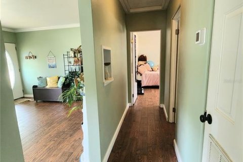 Villa ou maison à louer à Lake Alfred, Floride: 3 chambres, 132.85 m2 № 1808952 - photo 5