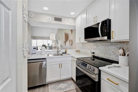 Copropriété à vendre à Venice, Floride: 2 chambres, 88.07 m2 № 1795348 - photo 8