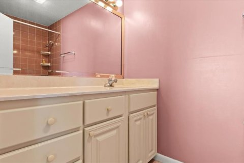 Купить кондоминиум в Дейтона-Бич, Флорида 9 комнат, 126.72м2, № 1609289 - фото 15