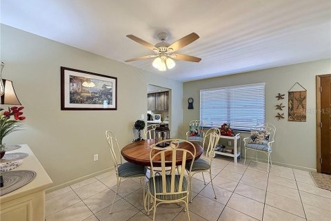 House in Homosassa, Florida 2 bedrooms, 126.53 sq.m. № 2209052 - photo 15