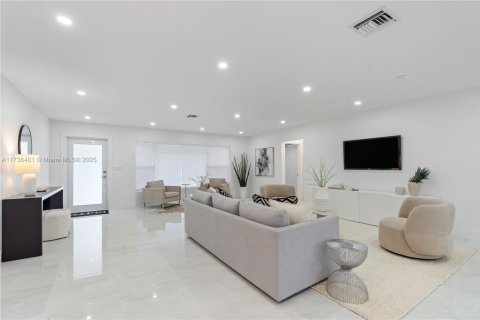 Casa en venta en Lighthouse Point, Florida, 3 dormitorios, 176.98 m2 № 1487128 - foto 6