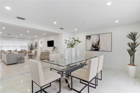 Casa en venta en Lighthouse Point, Florida, 3 dormitorios, 176.98 m2 № 1487128 - foto 14