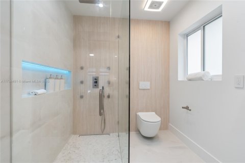 Casa en venta en Lighthouse Point, Florida, 3 dormitorios, 176.98 m2 № 1487128 - foto 20