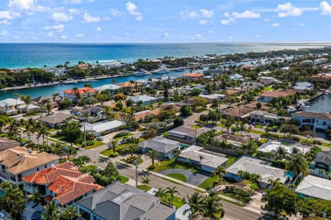 Casa en venta en Lighthouse Point, Florida, 3 dormitorios, 176.98 m2 № 1487128 - foto 29