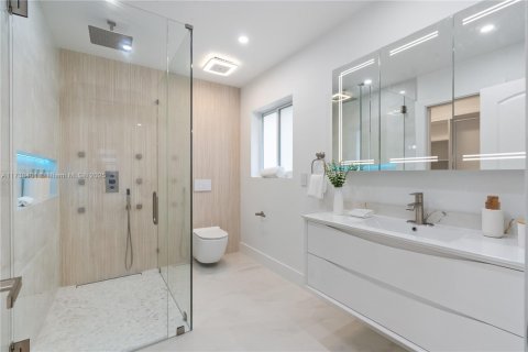 Casa en venta en Lighthouse Point, Florida, 3 dormitorios, 176.98 m2 № 1487128 - foto 19
