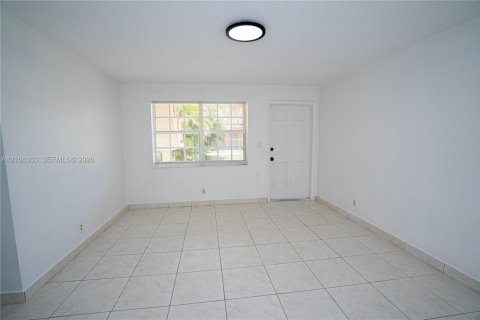 Immobilier commercial à vendre à Cooper City, Floride: 295.99 m2 № 2410795 - photo 7