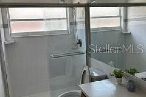 Casa en alquiler en Kissimmee, Florida, 4 dormitorios, 163.51 m2 № 1843700 - foto 20