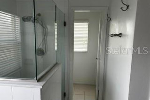 Casa en alquiler en Kissimmee, Florida, 4 dormitorios, 163.51 m2 № 1843700 - foto 26