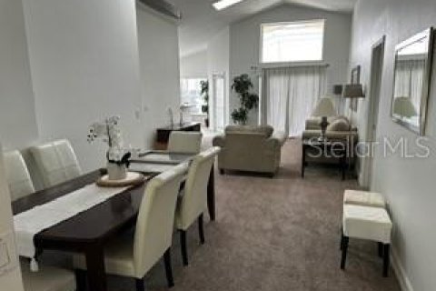 Casa en alquiler en Kissimmee, Florida, 4 dormitorios, 163.51 m2 № 1843700 - foto 13