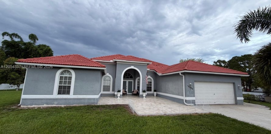 Villa ou maison à Loxahatchee Groves, Floride 4 chambres, 264.96 m2 № 2271233