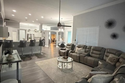 Villa ou maison à vendre à Loxahatchee Groves, Floride: 4 chambres, 264.96 m2 № 2271233 - photo 10