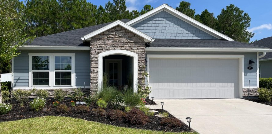 House in Saint Augustine, Florida 3 bedrooms, 186.55 sq.m. № 765535