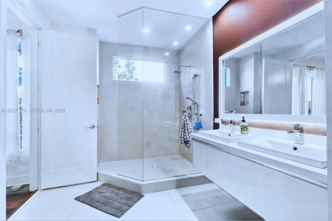 Touwnhouse à vendre à Doral, Floride: 4 chambres, 215.25 m2 № 2169899 - photo 17