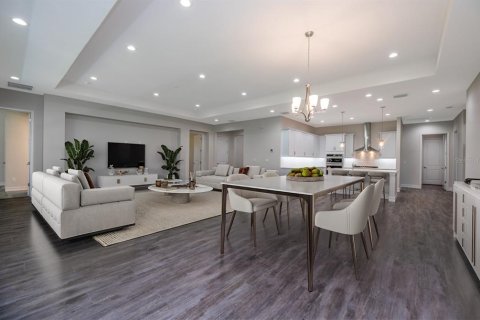 Купить виллу или дом в Бруксвилл, Флорида 4 комнаты, 282.05м2, № 1751446 - фото 4