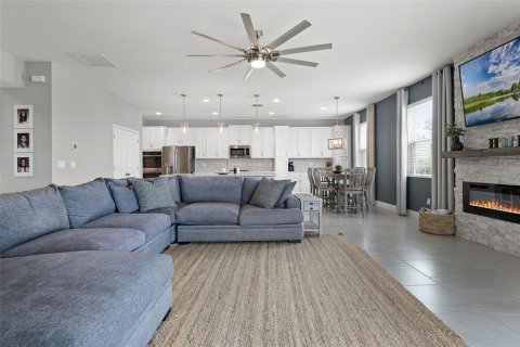 Купить виллу или дом в Миннеола, Флорида 11 комнат, 387.59м2, № 1782337 - фото 13