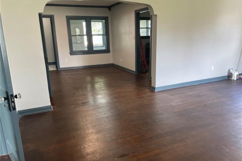 House in Orlando, Florida 2 bedrooms, 116.87 sq.m. № 1909477 - photo 6