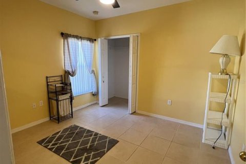 Villa ou maison à louer à Kissimmee, Floride: 3 chambres, 115.38 m2 № 2103931 - photo 8