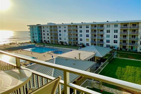 Condominio en venta en New Smyrna Beach, Florida, 2 dormitorios, 87.14 m2 № 1665974 - foto 2