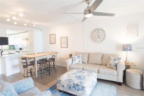 Condominio en venta en New Smyrna Beach, Florida, 2 dormitorios, 87.14 m2 № 1665974 - foto 15