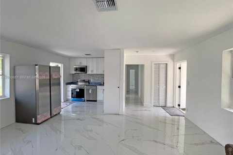 Villa ou maison à Fort Lauderdale, Floride 3 chambres, 116.31 m2 № 2286774