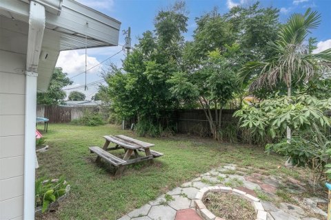 Casa en venta en Seminole, Florida, 3 dormitorios, 104.24 m2 № 2386598 - foto 24