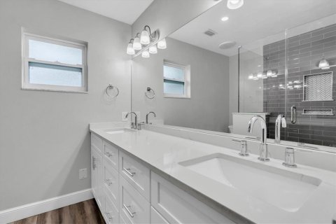 Casa en venta en Seminole, Florida, 3 dormitorios, 104.24 m2 № 2386598 - foto 16