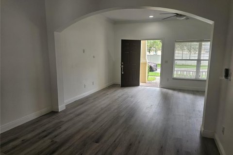 Townhouse in Orlando, Florida 3 bedrooms, 141.21 sq.m. № 2285515 - photo 12