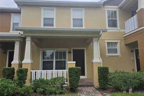 Townhouse in Orlando, Florida 3 bedrooms, 141.21 sq.m. № 2285515 - photo 1