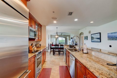 Condo in Palm Coast, Florida, 3 bedrooms  № 1793296 - photo 11