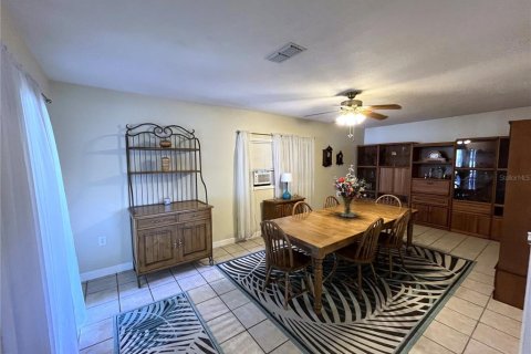 Villa ou maison à vendre à Bradenton, Floride: 3 chambres, 196.49 m2 № 1908303 - photo 6