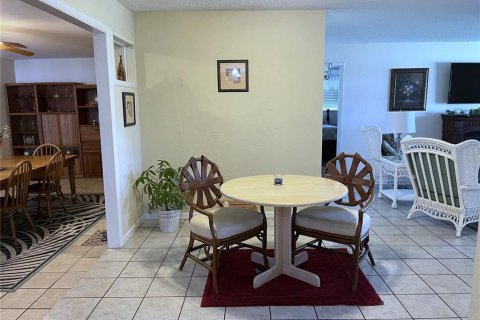 Villa ou maison à vendre à Bradenton, Floride: 3 chambres, 196.49 m2 № 1908303 - photo 9