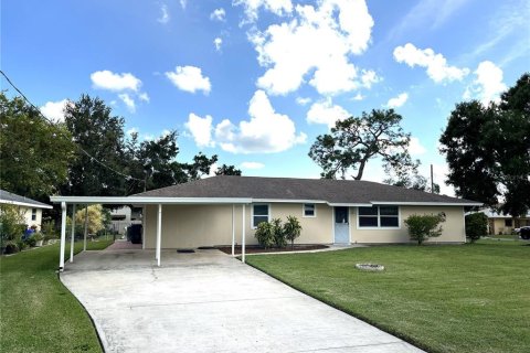 Villa ou maison à vendre à Bradenton, Floride: 3 chambres, 196.49 m2 № 1908303 - photo 1