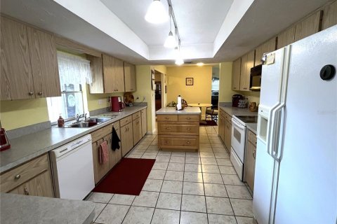Villa ou maison à vendre à Bradenton, Floride: 3 chambres, 196.49 m2 № 1908303 - photo 8