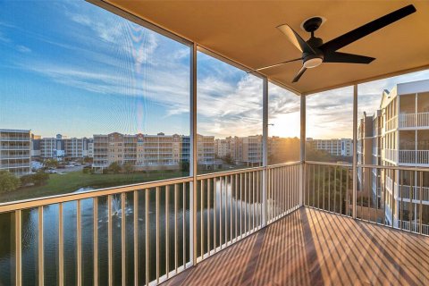 Condominio en venta en Largo, Florida, 3 dormitorios, 170.57 m2 № 1532485 - foto 22
