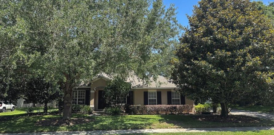 House in Apopka, Florida 3 bedrooms, 205.13 sq.m. № 1772952