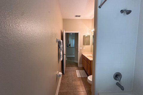 House in Apopka, Florida 3 bedrooms, 205.13 sq.m. № 1772952 - photo 17