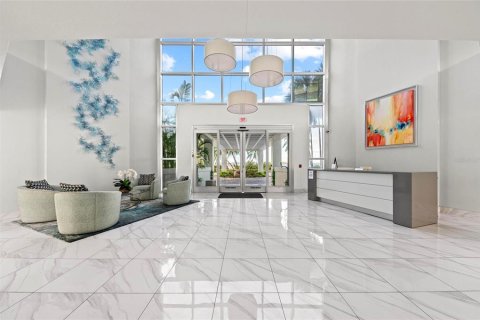 Condominio en alquiler en Sarasota, Florida, 2 dormitorios, 144.46 m2 № 1916363 - foto 6