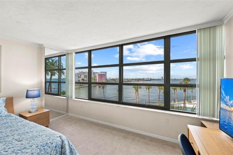 Condominio en alquiler en Sarasota, Florida, 2 dormitorios, 144.46 m2 № 1916363 - foto 25